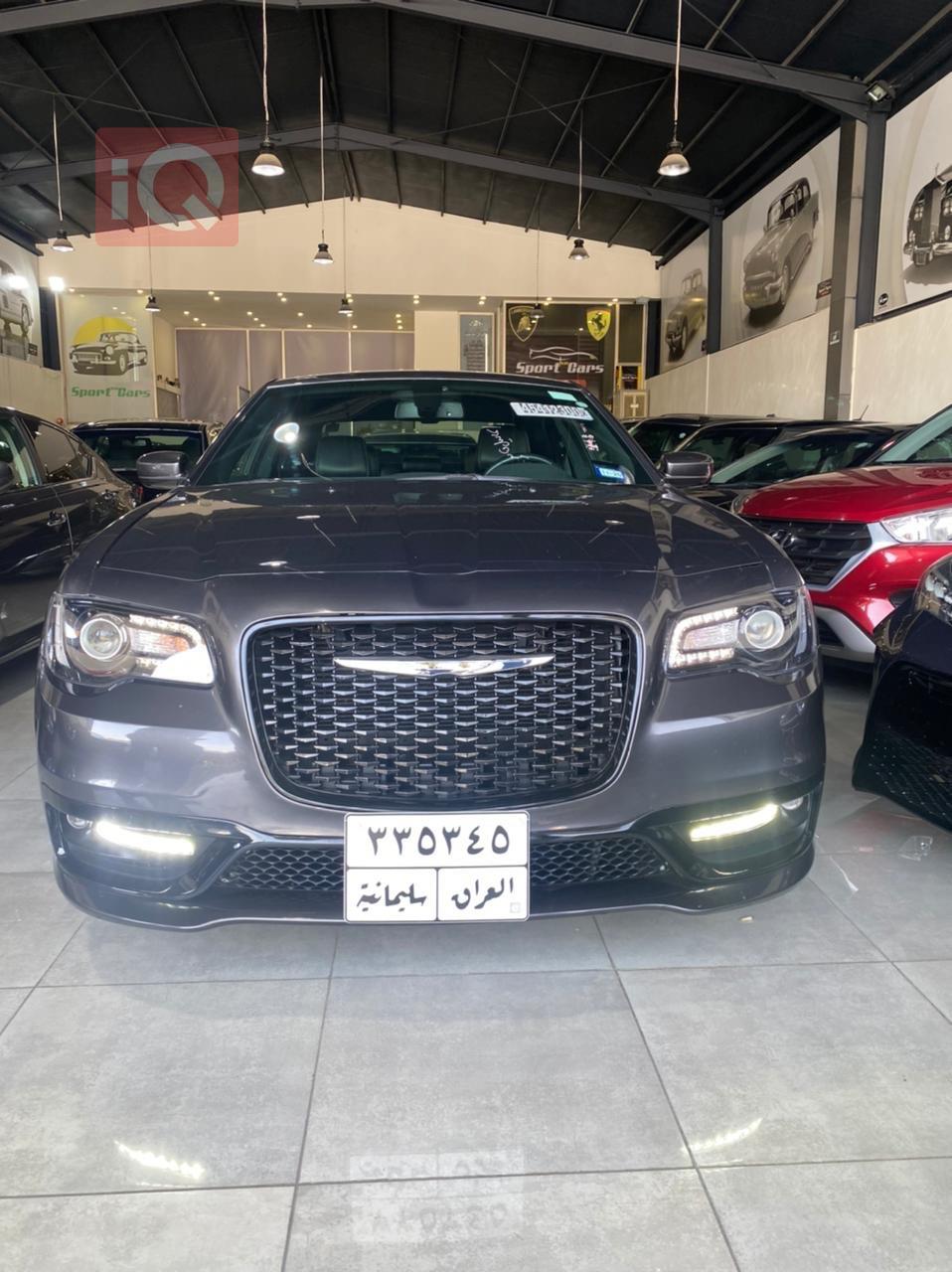 كرايسلر 300